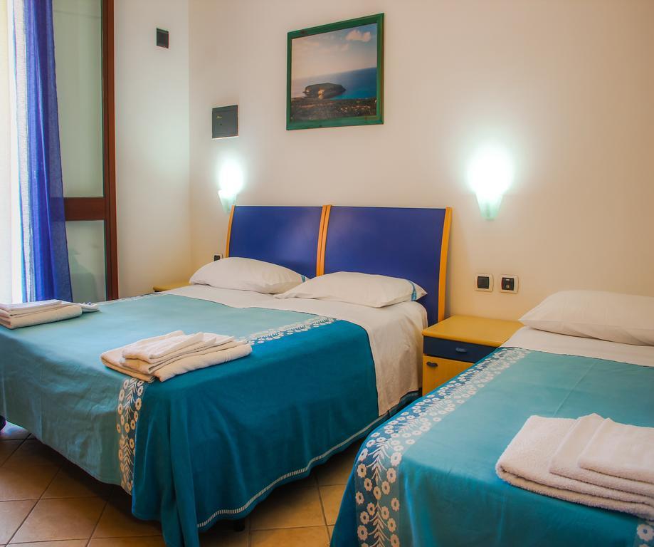 Lampedusa Hotel Habitación foto