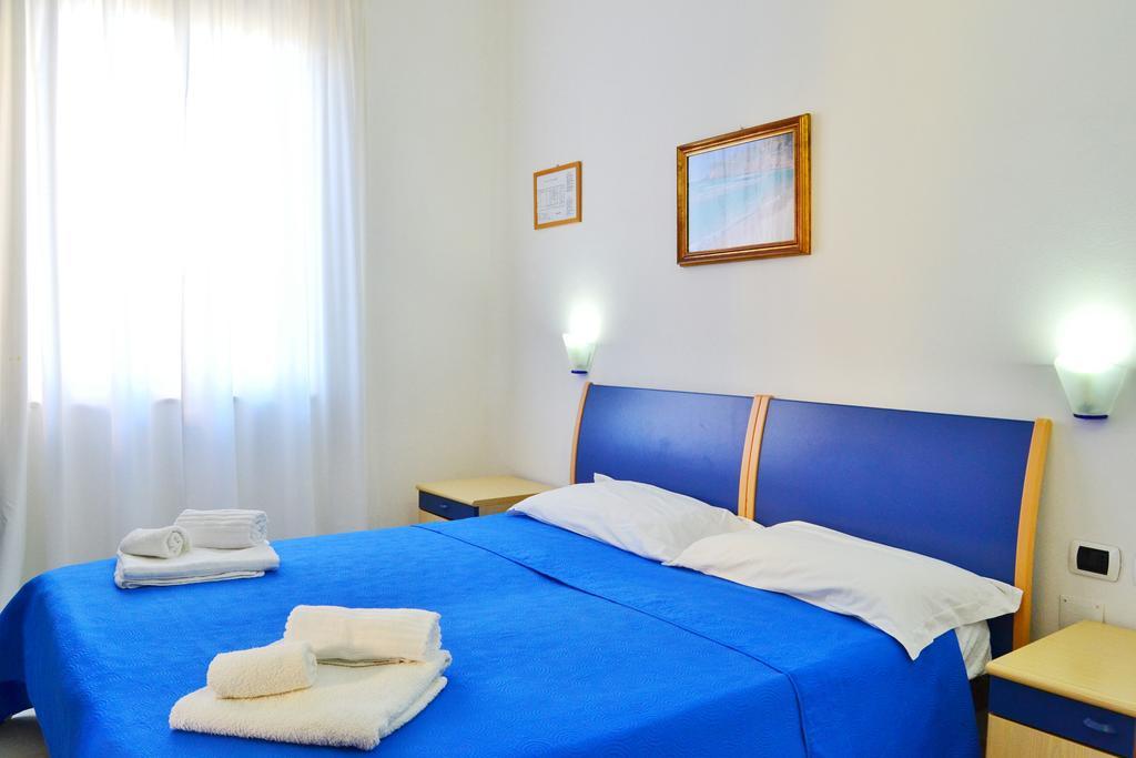 Lampedusa Hotel Habitación foto